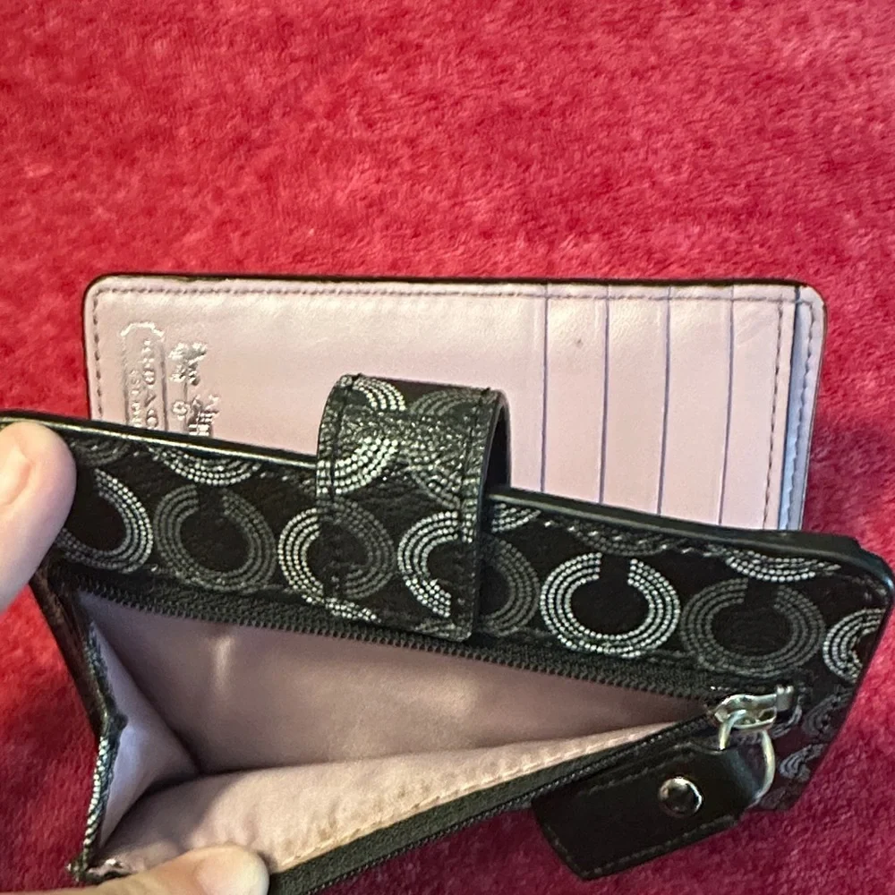 Coach Black and White Patterned Wallet - Picture 5 of 6